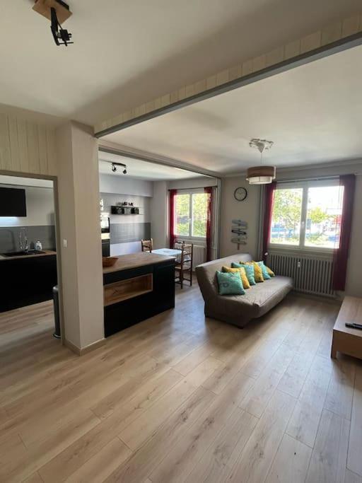 Appartement Cosy Gare St-Etienne Saint-Etienne  Dış mekan fotoğraf